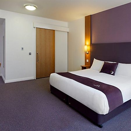Premier Inn Cambridge Girton  Bagian luar foto