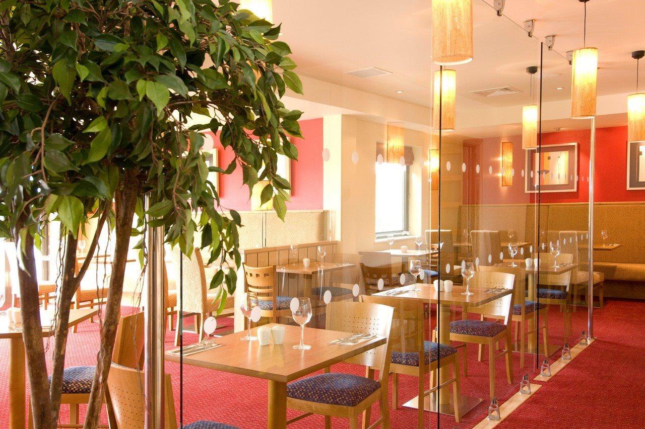 Premier Inn Cambridge Girton  Bagian luar foto