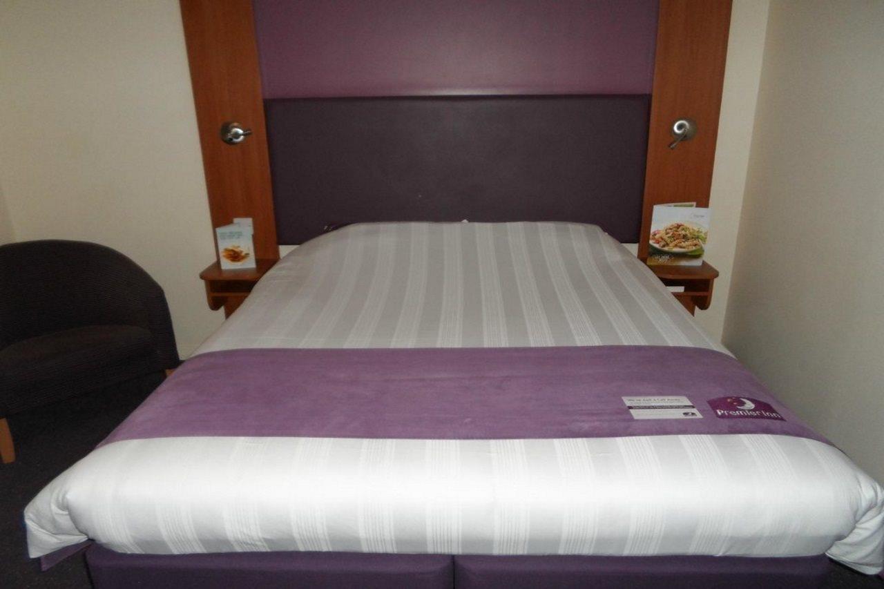 Premier Inn Cambridge Girton  Bagian luar foto