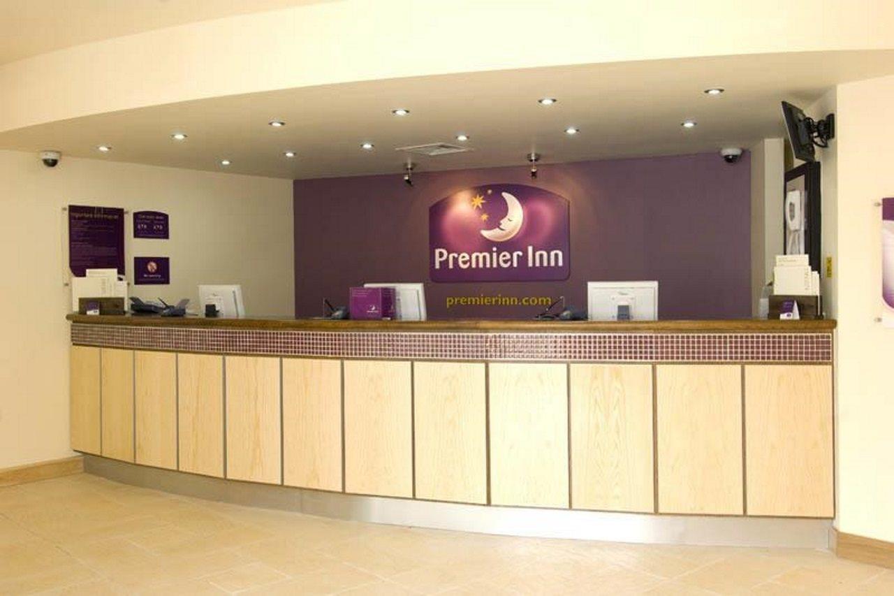 Premier Inn Cambridge Girton  Bagian luar foto