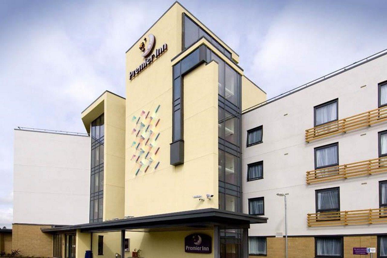 Premier Inn Cambridge Girton  Bagian luar foto