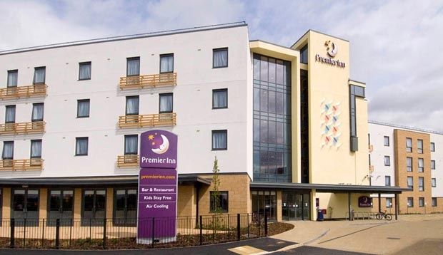 Premier Inn Cambridge Girton  Bagian luar foto
